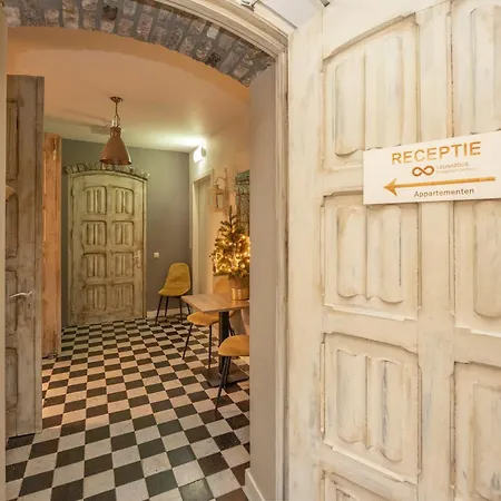 Luxury Nous Near The Caves Apartment